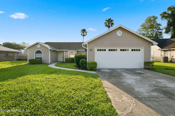 4521 Longleaf Ct, Fleming Island, FL 32003
