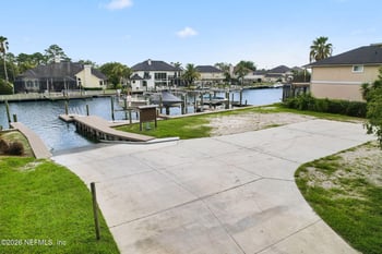 4528 Bay Harbour Dr, Jacksonville, FL 32225