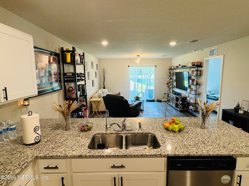 45287 Red Brick Dr, Callahan, FL 32011