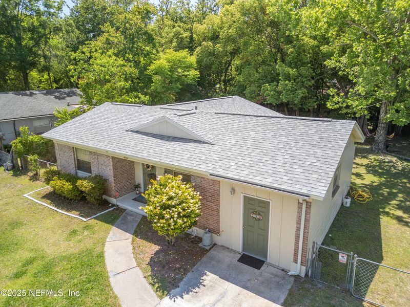 4532 Jade Dr E, Jacksonville, FL 32210