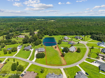 45338 American Dream Dr, Callahan, FL 32011
