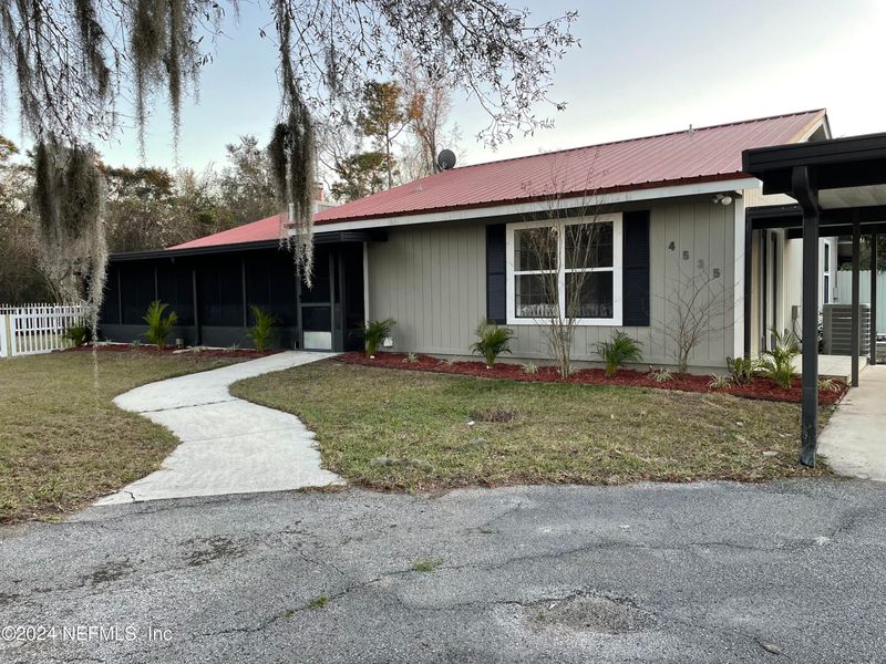 4535 Chipmunk Rd, Middleburg, FL 32068
