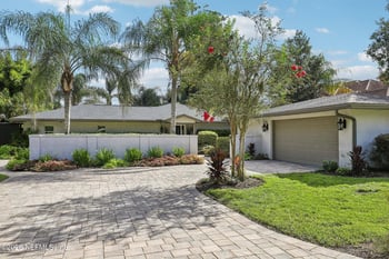 4537 Ortega Farms Cir, Jacksonville, FL 32210