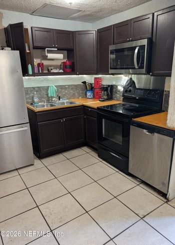 4541 Moncrief Rd W, Jacksonville, FL 32209