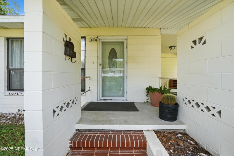 4550 Anvers Blvd, Jacksonville, FL 32210
