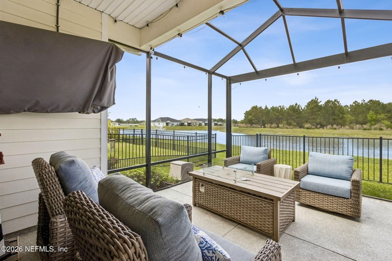 4551 Sun Garden Dr, Jacksonville, FL 32257