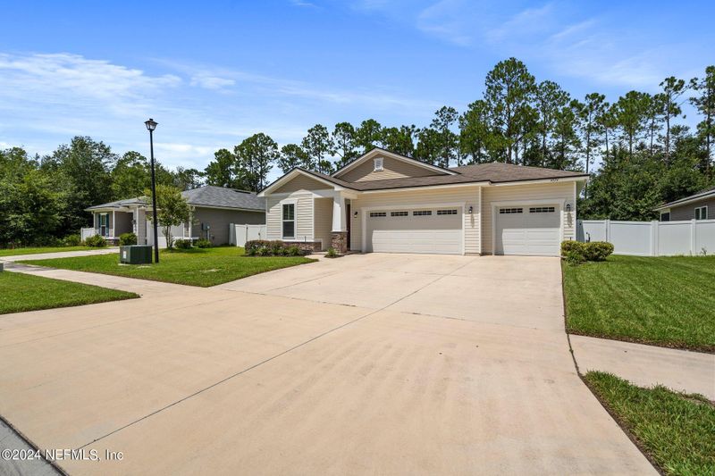 4574 Oak Moss Loop, Middleburg, FL 32068