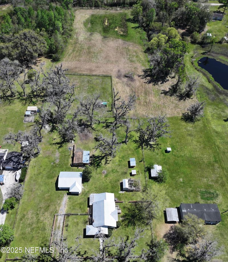 45740 Pickett St, Callahan, FL 32011
