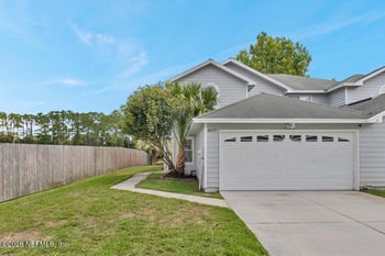 4577 Cabbage Pond Dr, Jacksonville, FL 32257