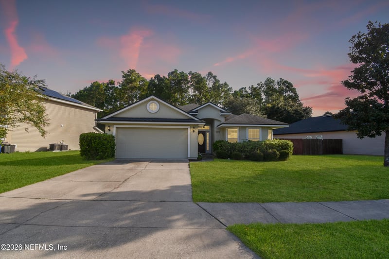 459 W New England Dr, Elkton, FL 32033