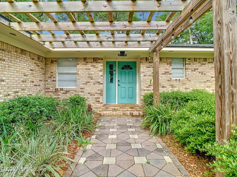 460 Lobelia Rd, St Augustine, FL 32086