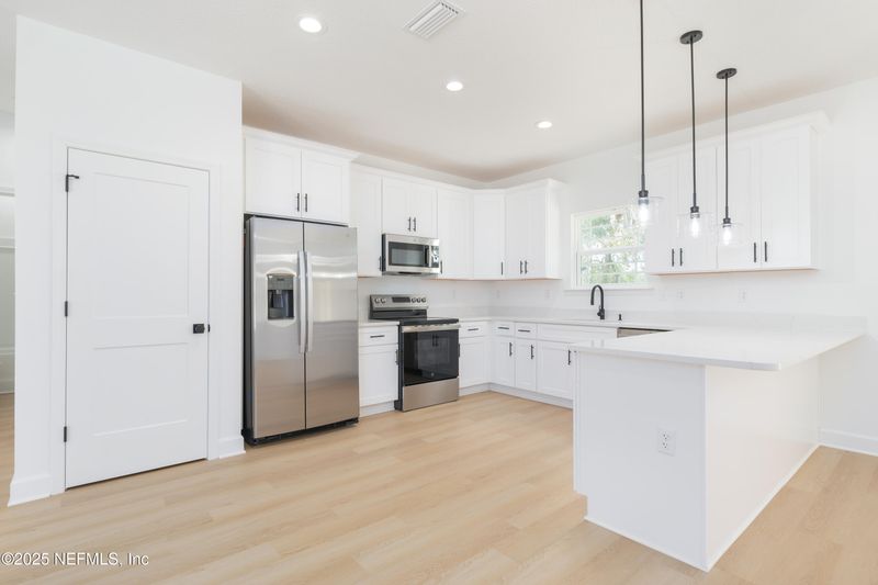 4606 SE 8th Ave, Melrose, FL 32666