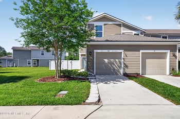 461 Servia Dr, St Johns, FL 32259