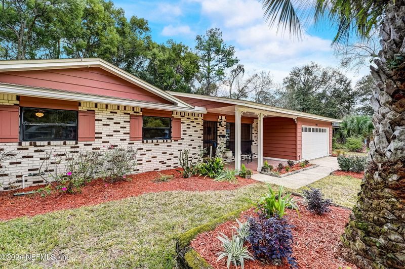 4615 Silver Ridge Dr, Jacksonville, FL 32207