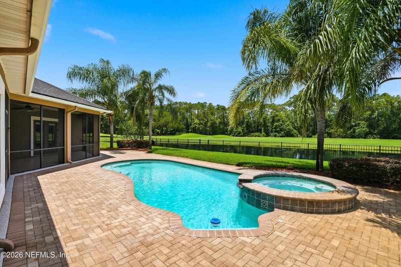 4621 W Seneca Dr, St Johns, FL 32259