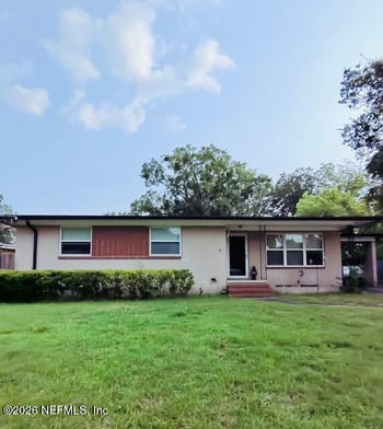 4626 Burgundy Rd N, Jacksonville, FL 32210