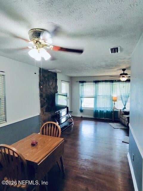 4626 Burgundy Rd N, Jacksonville, FL 32210