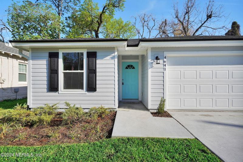 4641 Attleboro St, Jacksonville, FL 32205