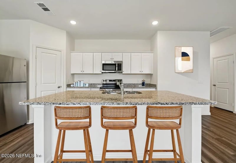 4641 Patriot Hideaway Rd, Jacksonville, FL 32210