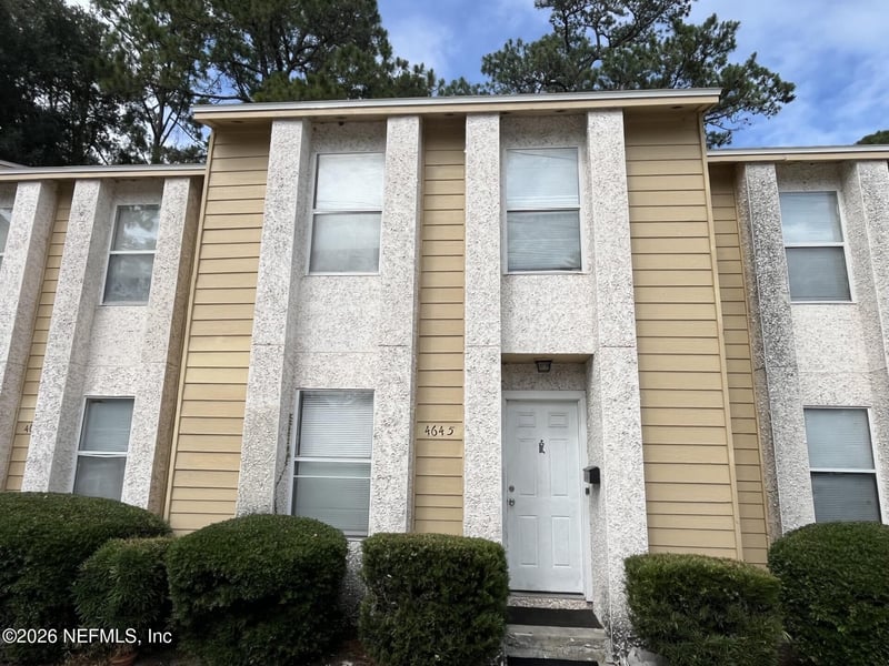 4643 Barnes Rd, Jacksonville, FL 32207