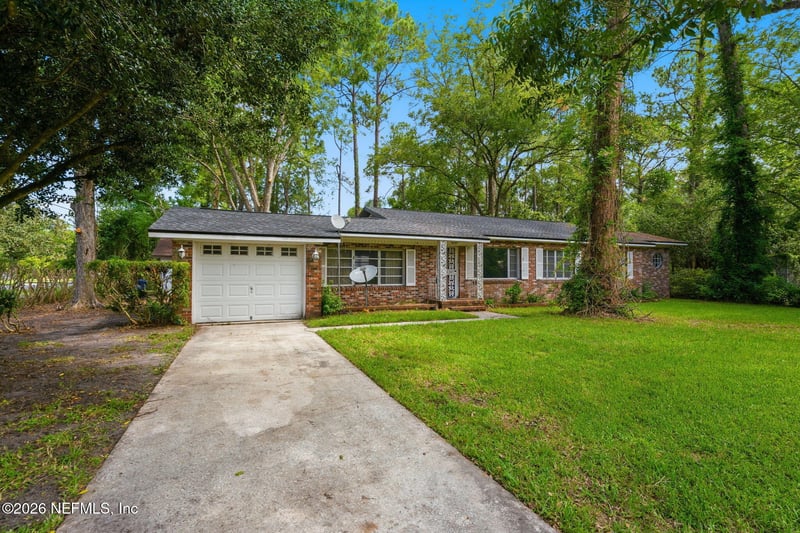 465 2nd St W, Baldwin, FL 32234