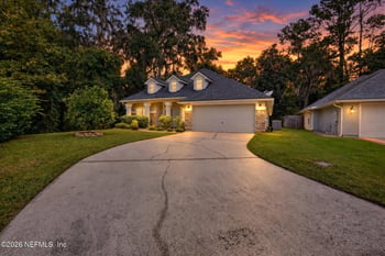 465 Bridgeport Ct, Jacksonville, FL 32218