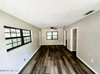 4650 Irvington Ave, Jacksonville, FL 32210