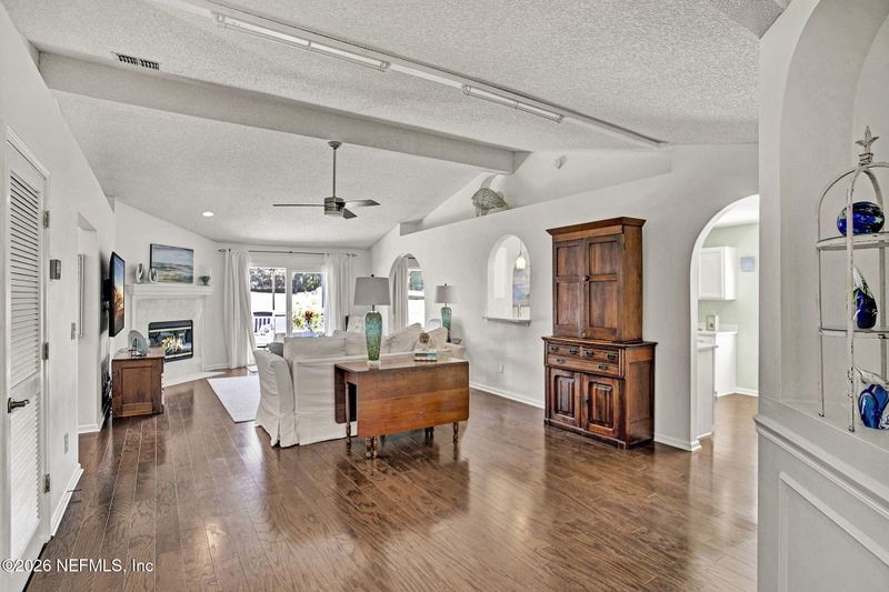 4659 Forest Glen Ct, Jacksonville, FL 32224