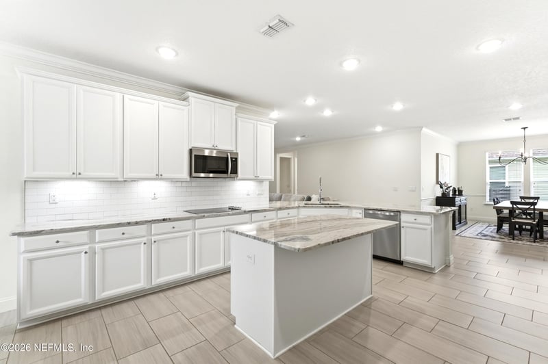 4668 Marilyn Anne Dr, Jacksonville, FL 32257