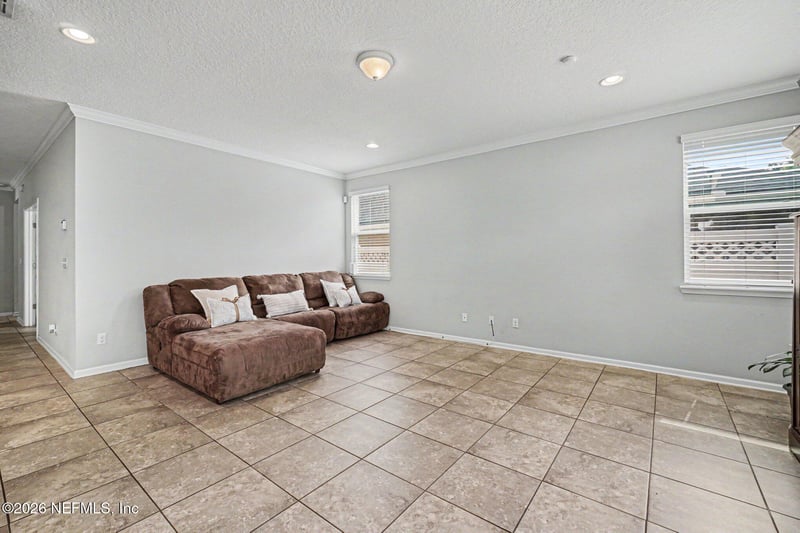 4690 Plantation Oaks Blvd, Orange Park, FL 32065