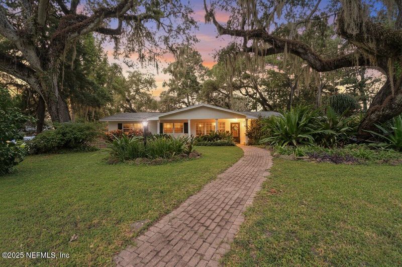 47 Willow Dr, St Augustine Beach, FL 32080
