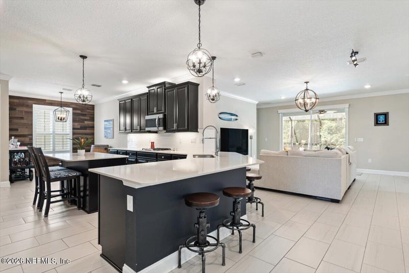 472 Glorieta Dr, St Augustine, FL 32095
