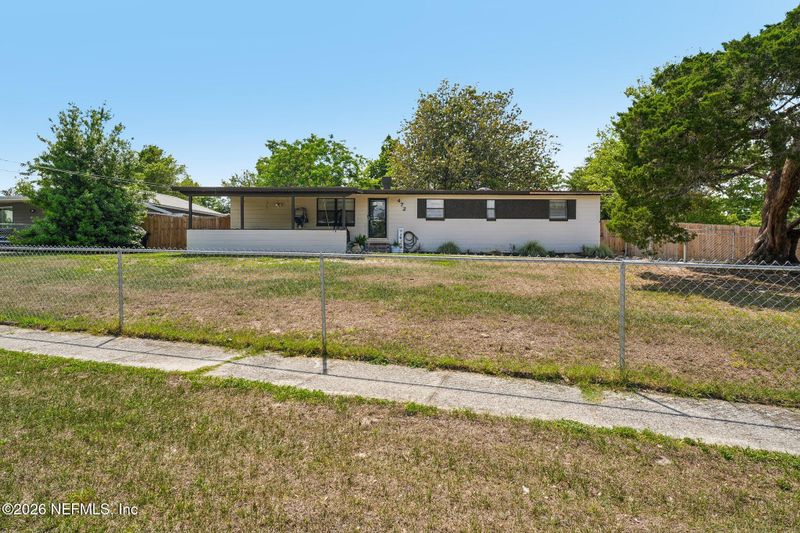 472 Sigsbee Rd, Orange Park, FL 32073