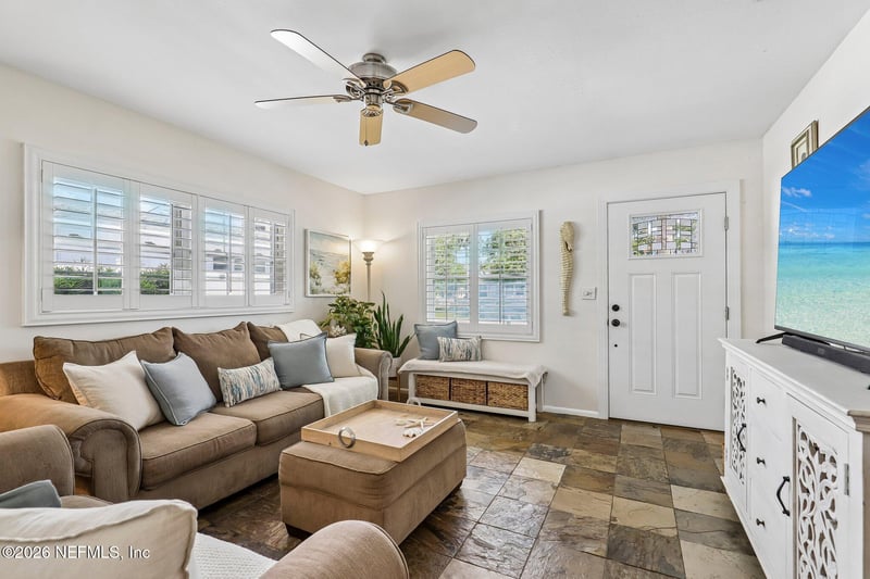 473 Hopkins St, Neptune Beach, FL 32266