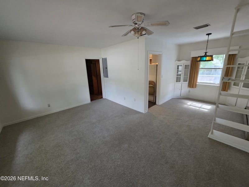 474 Laurina St, Jacksonville, FL 32216