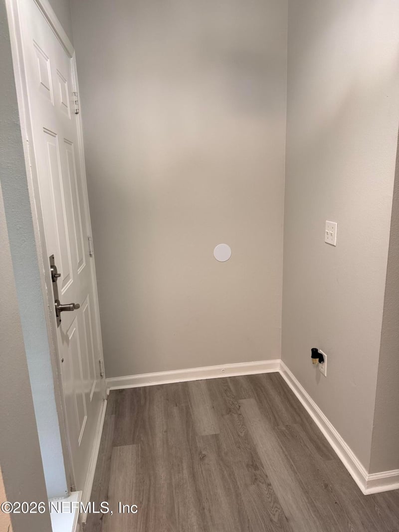 4746 Playpen Dr, Jacksonville, FL 32210