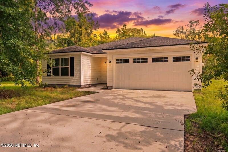 475 Cole Rd W, Jacksonville, FL 32218