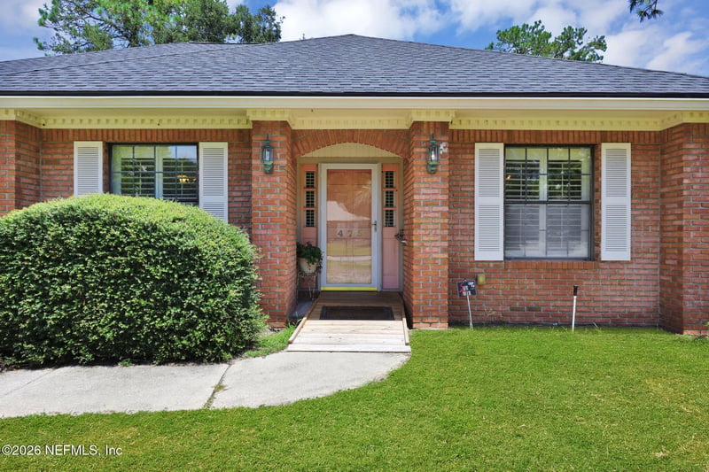 475 Springbrook Dr, Fleming Island, FL 32003