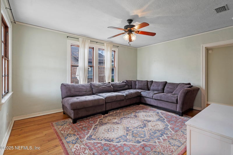 4750 Attleboro St, Jacksonville, FL 32205