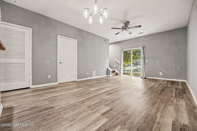 4763 Playpen Dr, Jacksonville, FL 32210