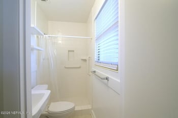 477 Sailfish Dr E, Atlantic Beach, FL 32233