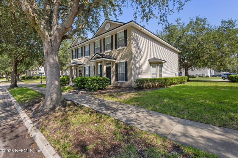 480 Sherwood Oaks Dr, Orange Park, FL 32073