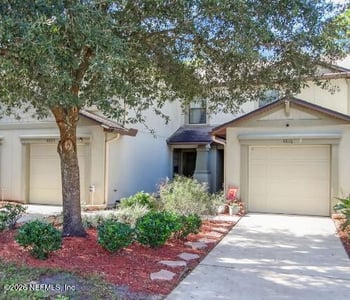 4816 Playschool Dr, Jacksonville, FL 32210