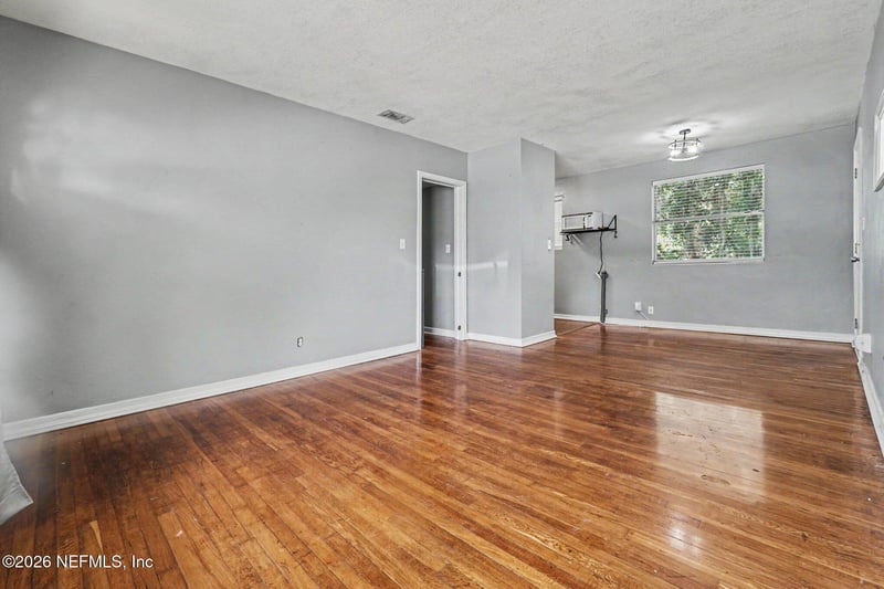 4819 Homecrest Cir, Jacksonville, FL 32244