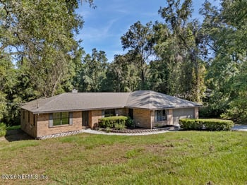 4851 Kangaroo Cir, Middleburg, FL 32068
