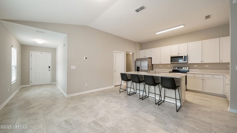 4888 Big Pine Dr, Jacksonville, FL 32218