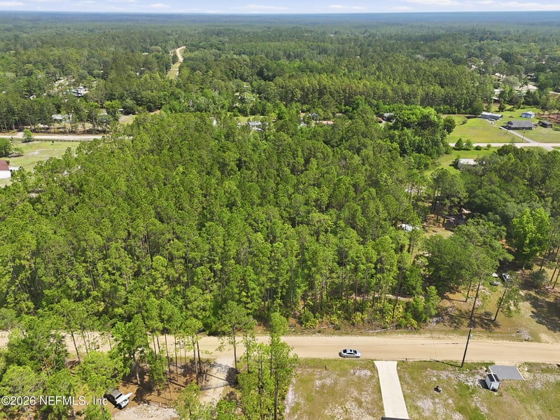 490 Kay Rd, Middleburg, FL 32068