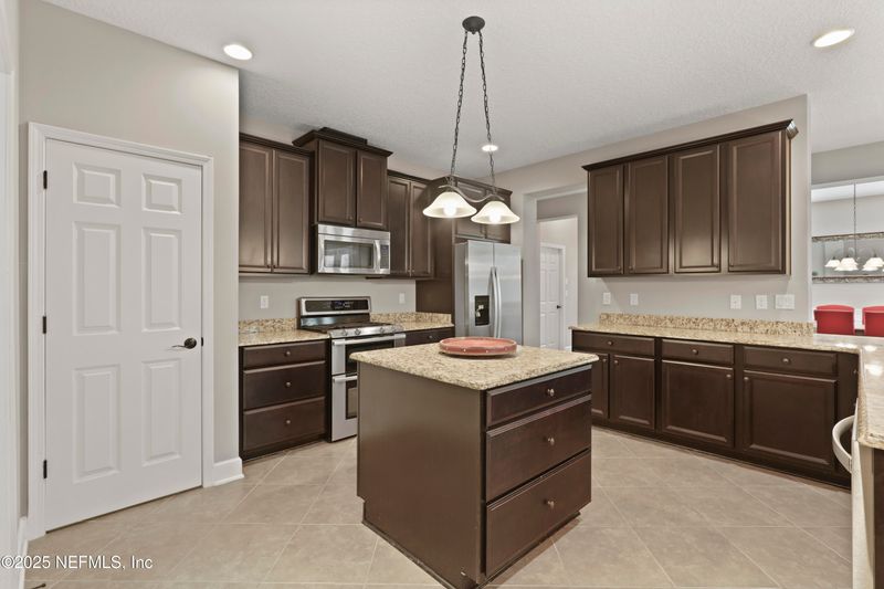 4902 Boat Landing Dr, St Augustine, FL 32092