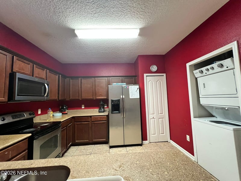 4908 Key Lime Dr #207, Jacksonville, FL 32256
