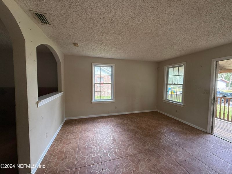 4912 40th St Cir, Jacksonville, FL 32209